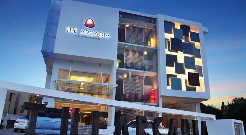 The Arcadia Hotel โคอิมบาทอร์ ภายนอก รูปภาพ